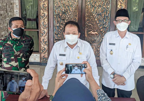 Jemput Bola, Pemkab Jember ‘Door to Door’ Layani Vaksinasi Covid-19